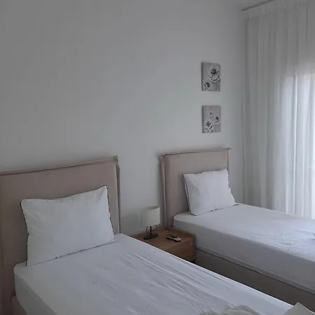 H&o Elegant Maisonette In Paradise Garden בית נופש