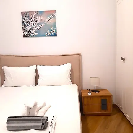 H&o Elegant Maisonette In Paradise Garden בית נופש Paphos
