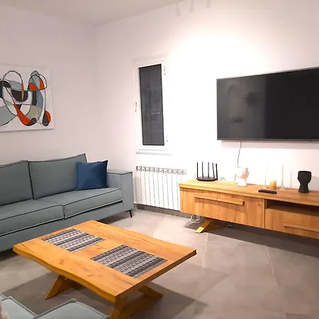 H&o Elegant Maisonette In Paradise Garden בית נופש *